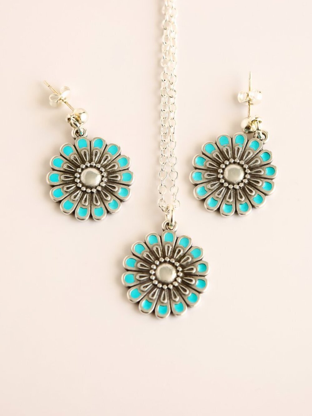 Blue and Silver Flower Jewelry Set